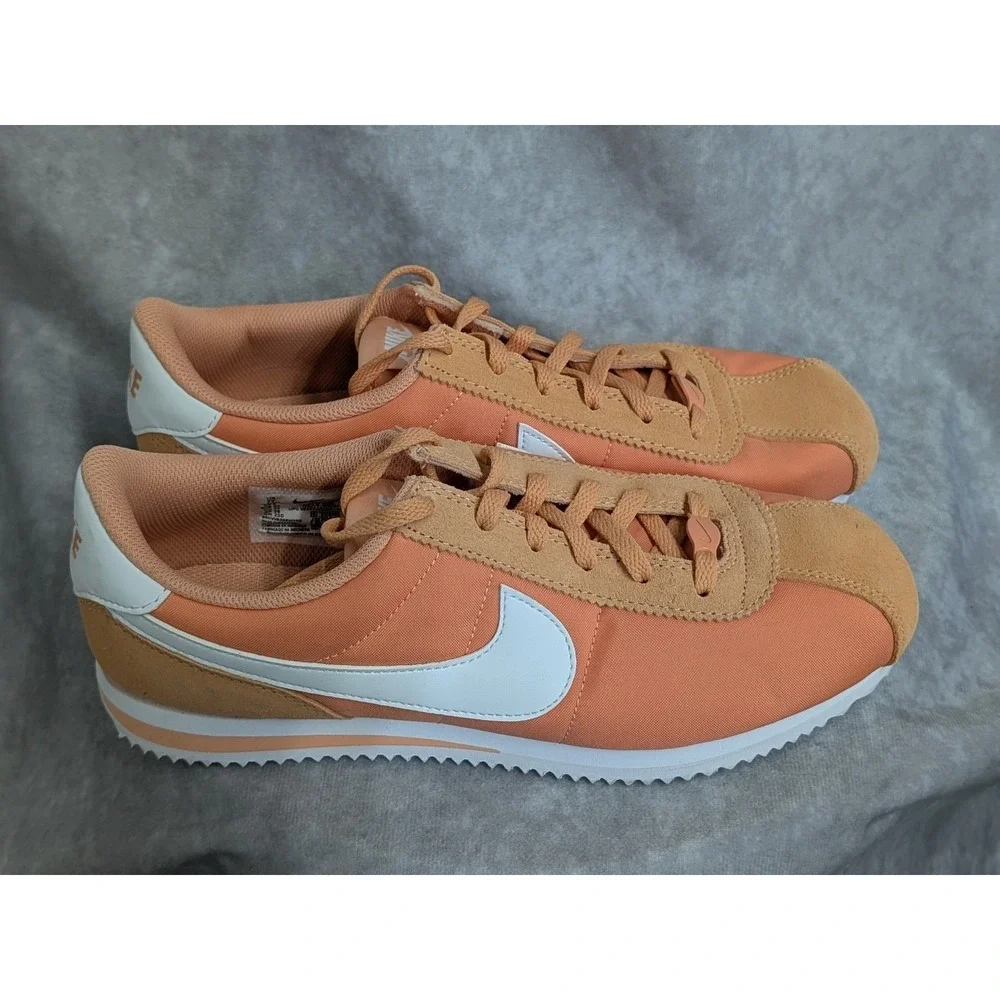 Nike Kids Cortez TXT Kids 7Y‎ / Women 8.5 Apricot Agate / White